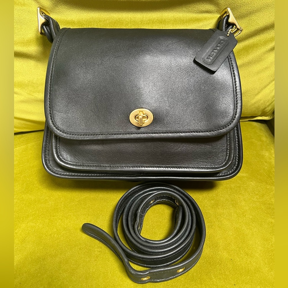 Coach Rambler's Legacy Vintage authentic black hang tag Dominican Republic 2003